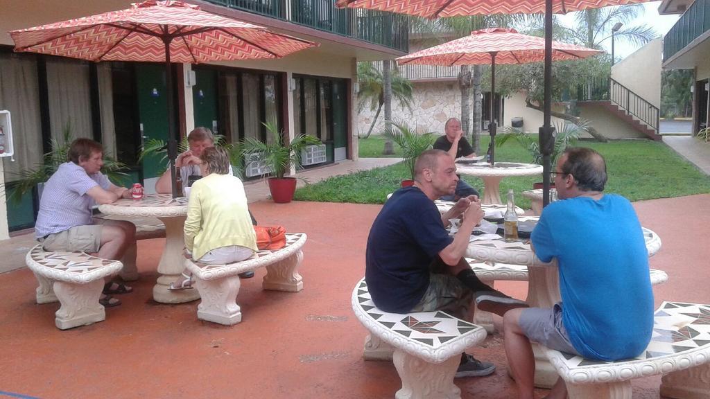 Garden Inn Homestead/Everglades/Gateway To Keys Eksteriør billede