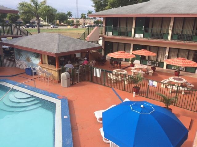 Garden Inn Homestead/Everglades/Gateway To Keys Eksteriør billede